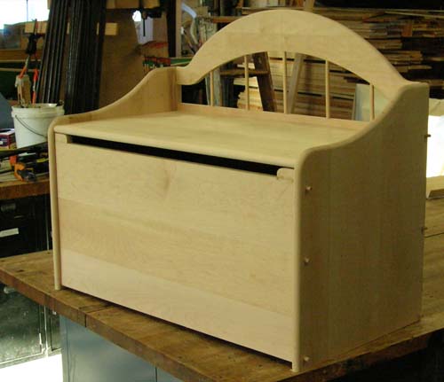 Toy box (under construction) - hard/sugar maple